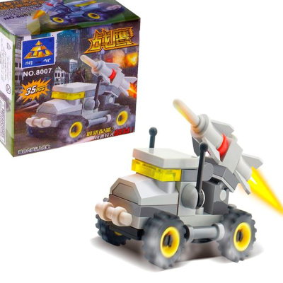 Игрушка Конструктор Машинка с ракетой 35 деталей 516396
