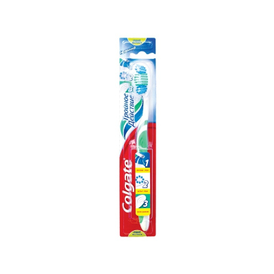 Зубная щетка Colgate Тройное действие средняя